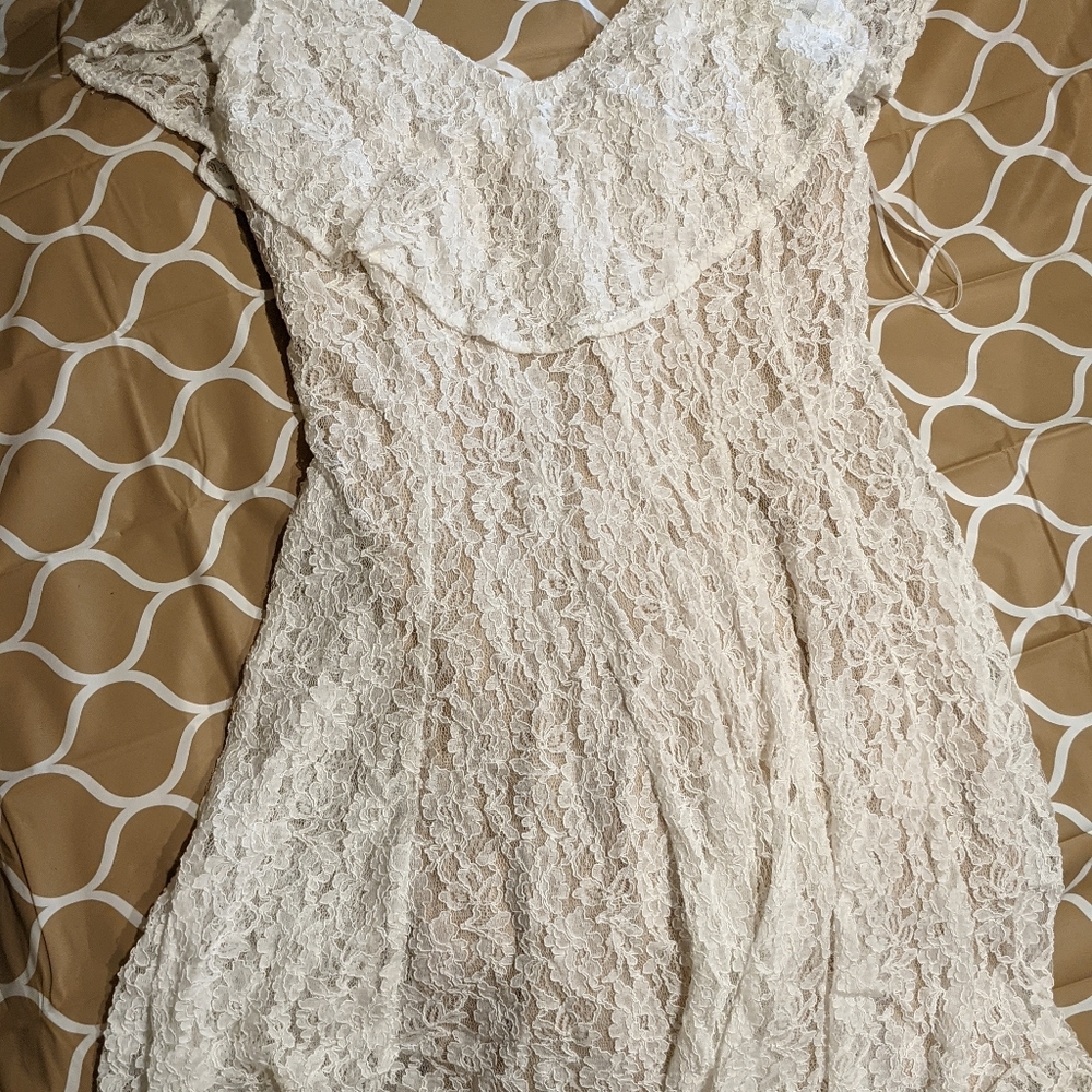 White Lace Danny and Nicole Dress size 12P